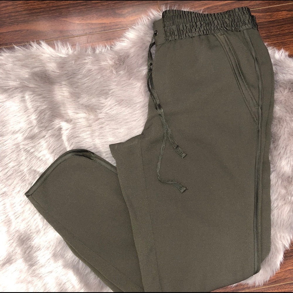 Loft Dolphin Hem Pants